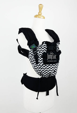 Chevron Black/White on Black (Flux)