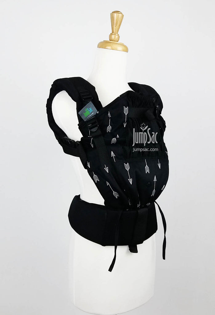 Flying Arrows on Black (Flux)